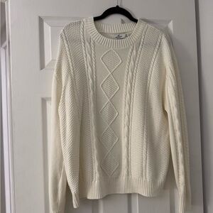 Hollister Off-White Cable Knit Crewneck Sweater